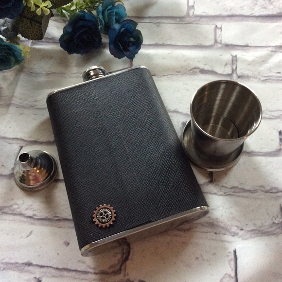🌸 STEAMPUNK FLASK GEARS SHOT GLASS SET VINTAGE CUSTOM CUP MUG COOL GIFT SPECIAL - Picture 5 of 8